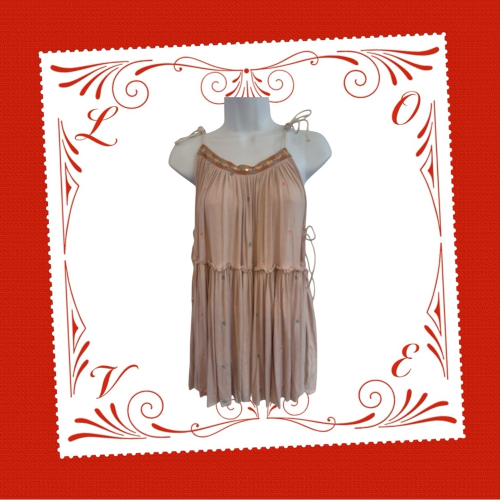 Nahesa Luxe Boho Chic Embroidered Top NWOT - Picture 4 of 7